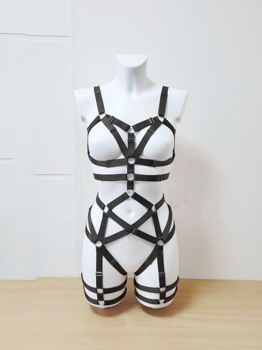 Demeter - fullbody harness bondage for woman
