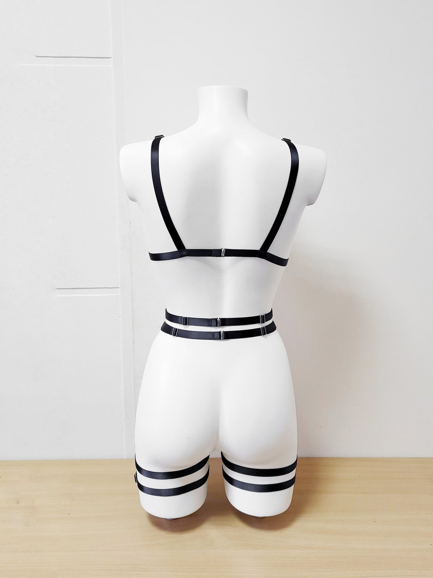 Nemesis - fullbody women bondage lingerie