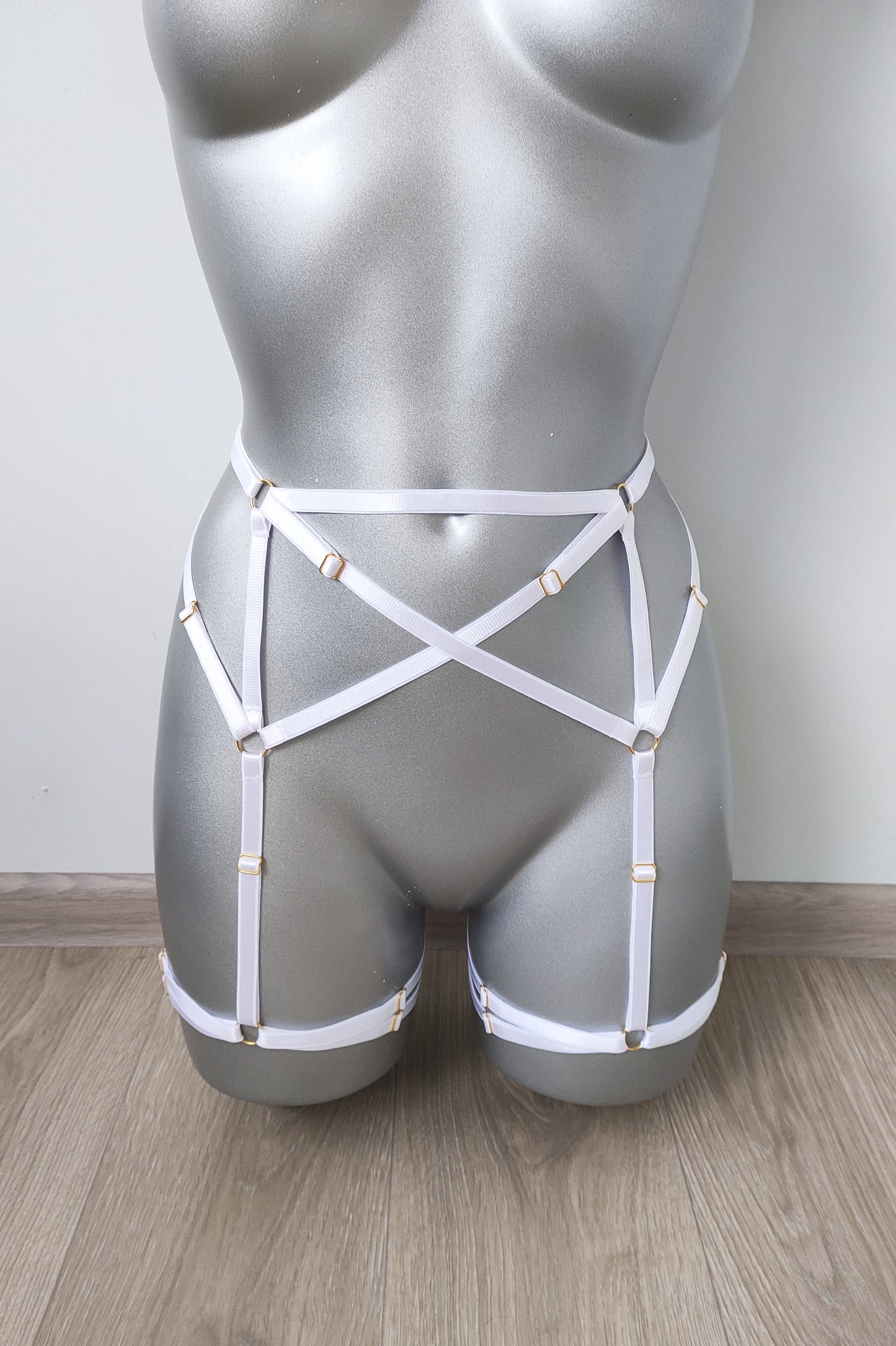 Amely - honeymoon bridal white leg harness garters belt