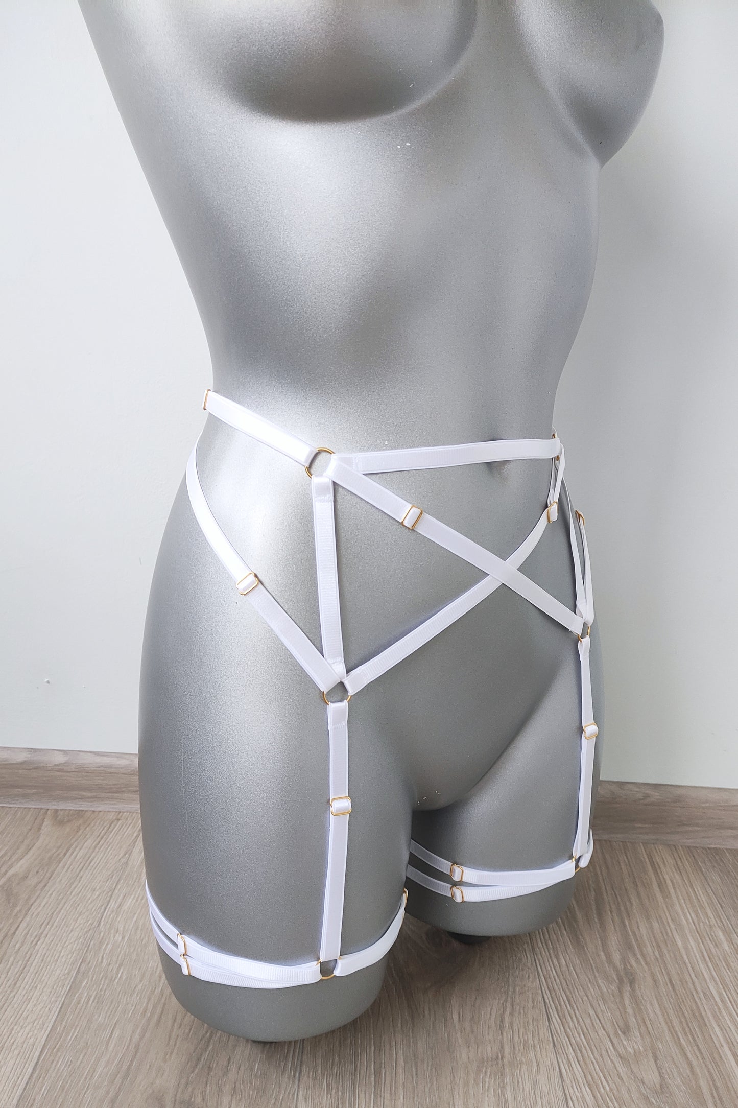 Amely - honeymoon bridal white leg harness garters belt