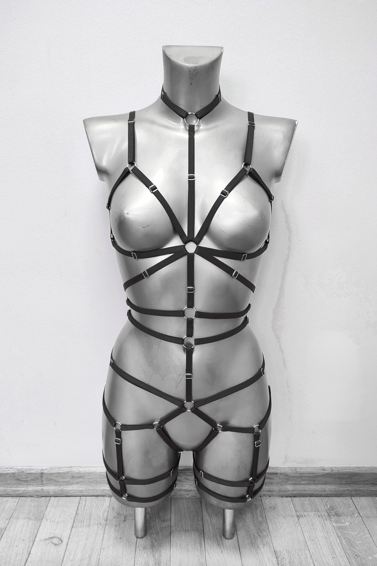 Siren II - fullbody woman harness bodysuit