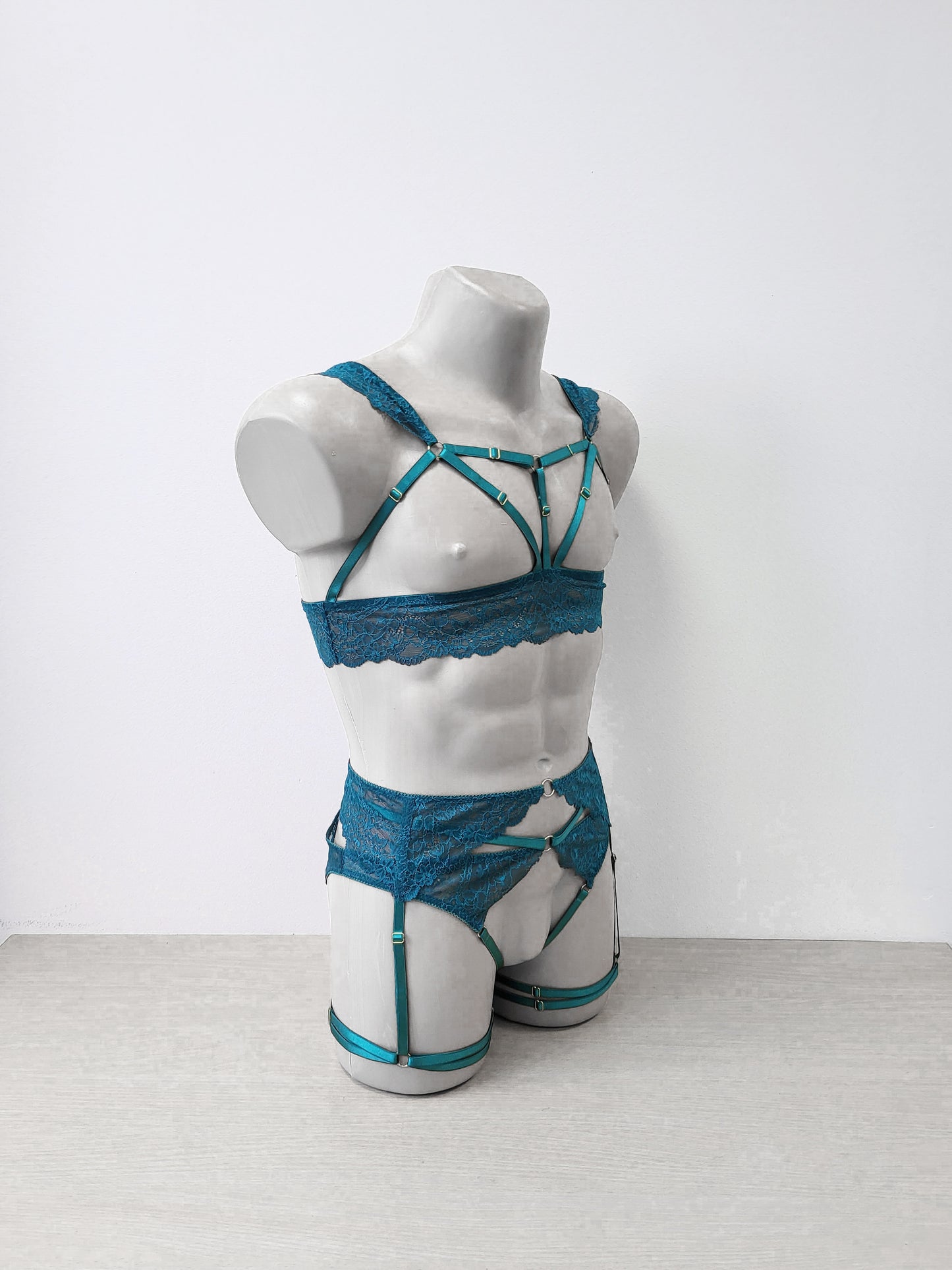 Cleopatra men - sissy lingerie set with open crotch panties