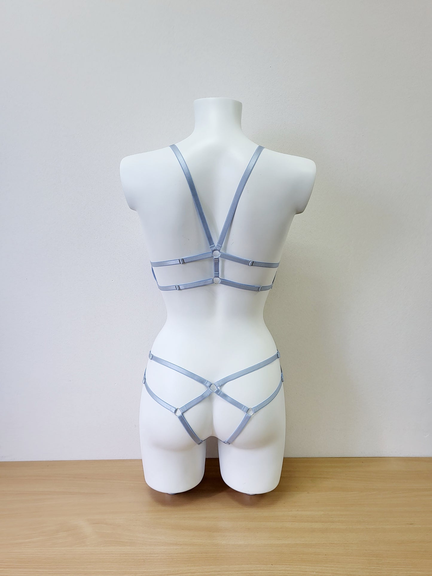 Aphrodite - seductive female lingerie set with cupless bra