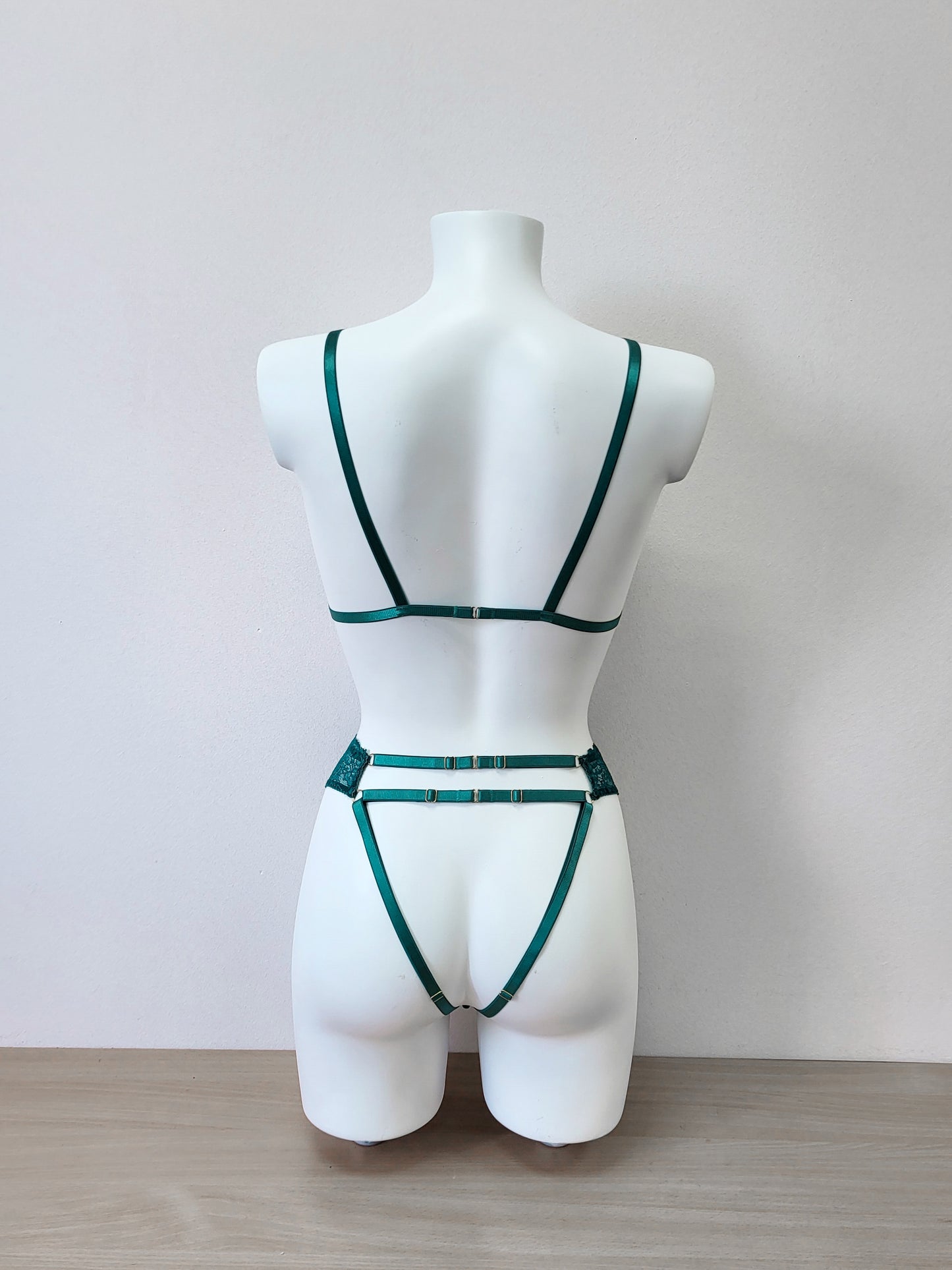 Ivy - emerald green high waisted open lingerie set