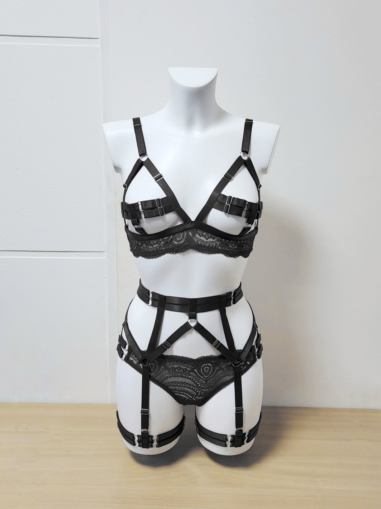Ancasta - lace bondage lingerie set woman