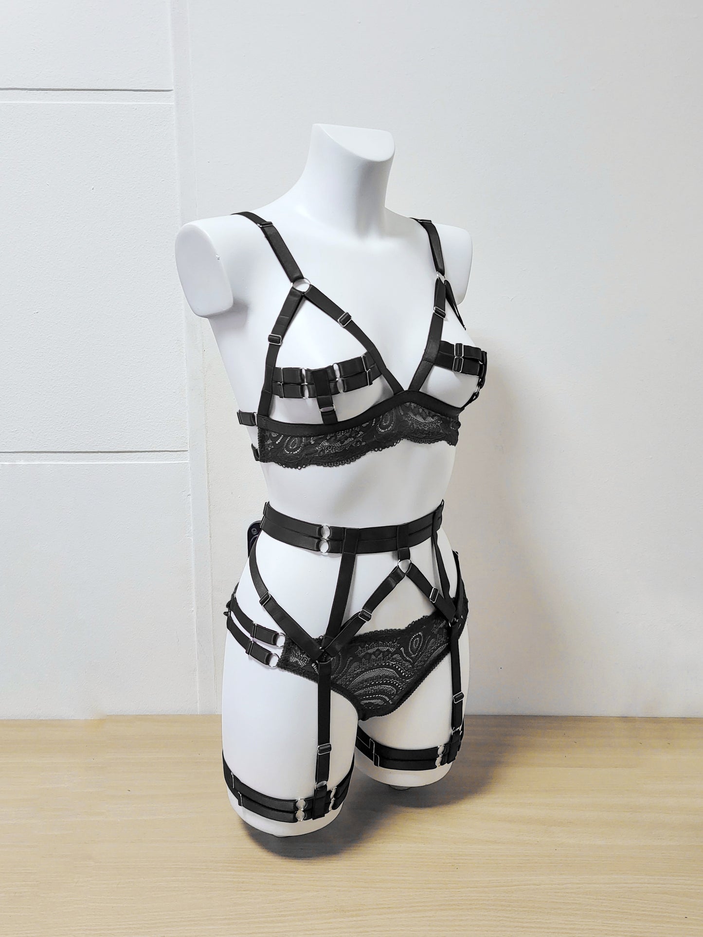 Ancasta - lace bondage lingerie set woman