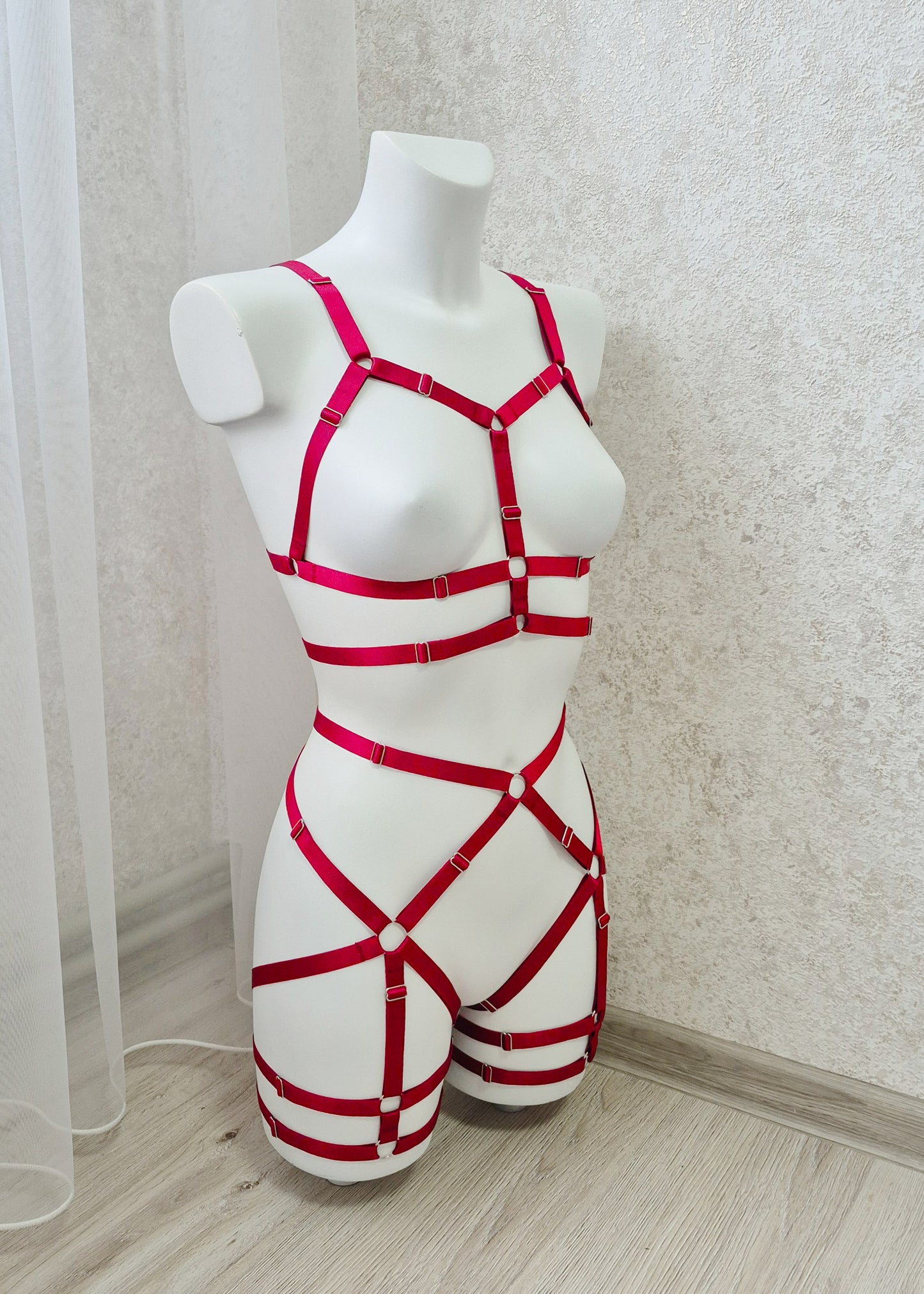 Baldur - red harness lingerie set female