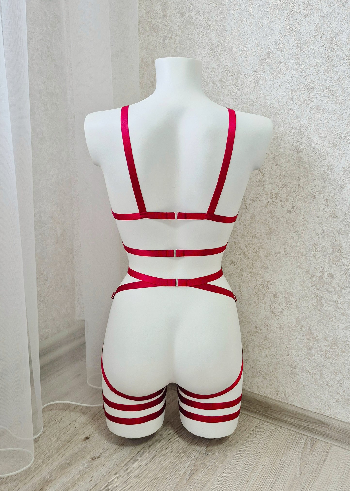 Baldur - red harness lingerie set female