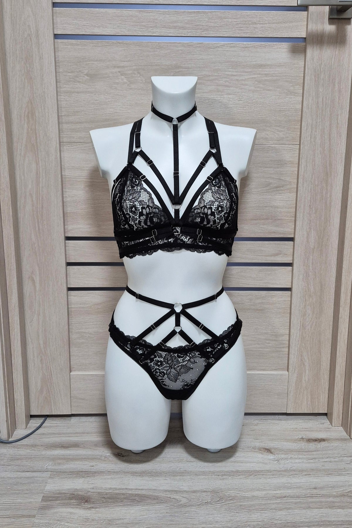Buffy & Nyx - black lace lingerie set with bondage details