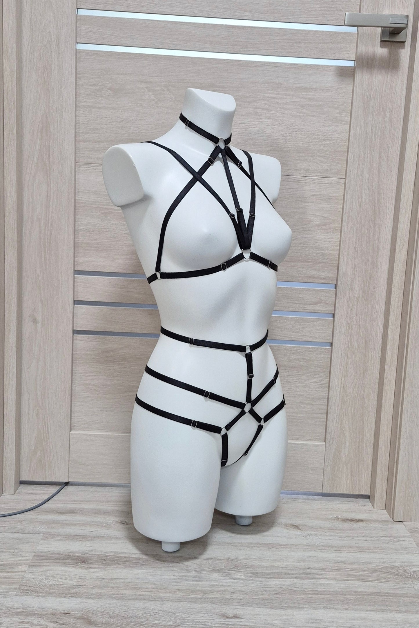 Katniss II - black harness lingerie set for women