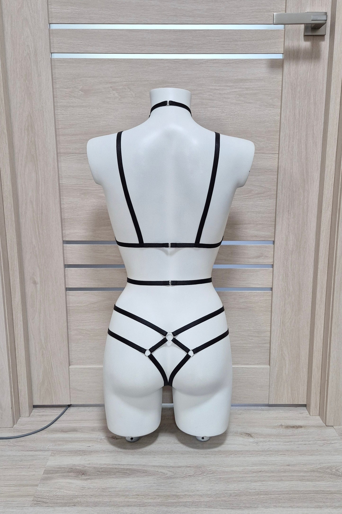 Katniss II - black harness lingerie set for women