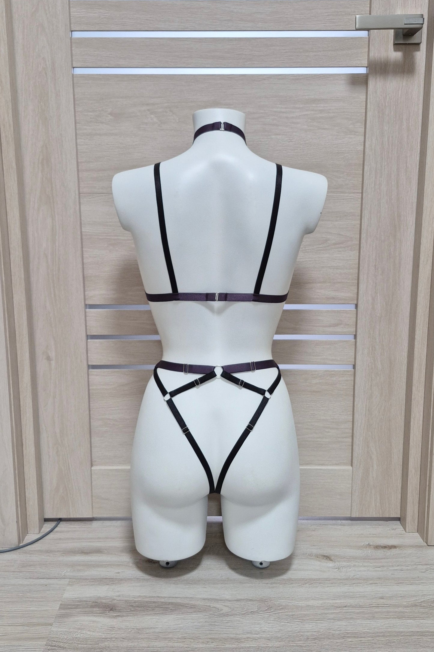 Mara II - cage bra collar harness and open panties set