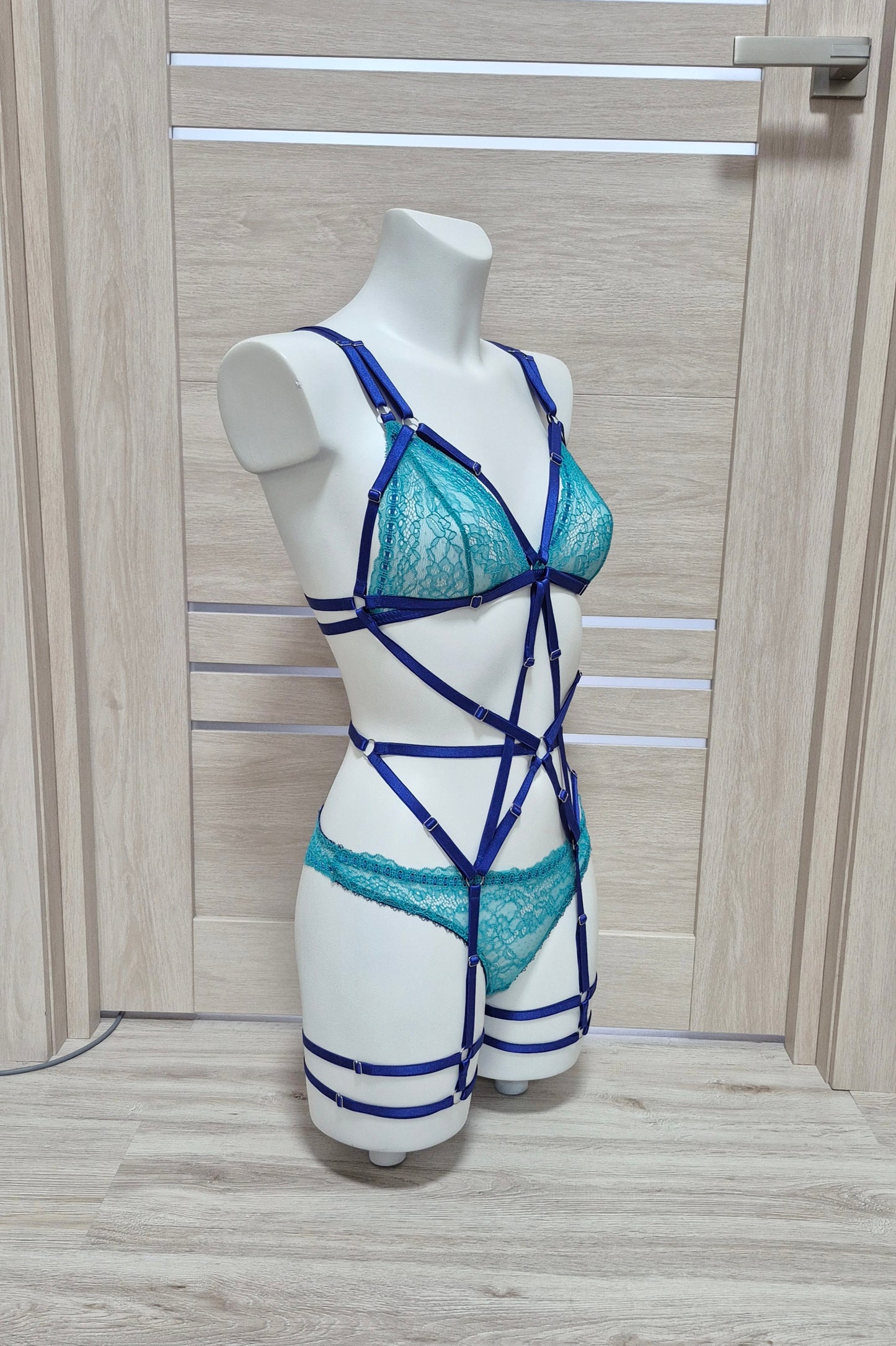 Akasha & Hecate - lace lingerie set with fullbody harness with leg garter belt