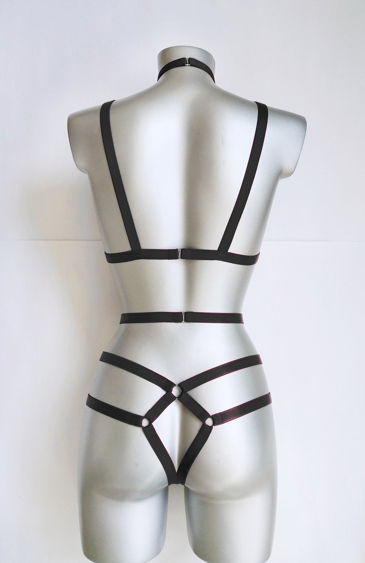 Katniss - black open harness lingerie set