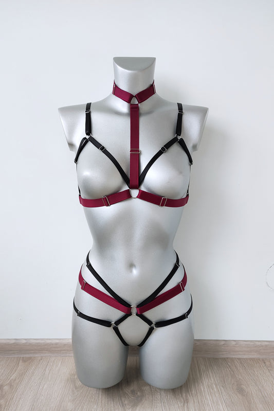 Khaleesi - crotchless harness lingerie set