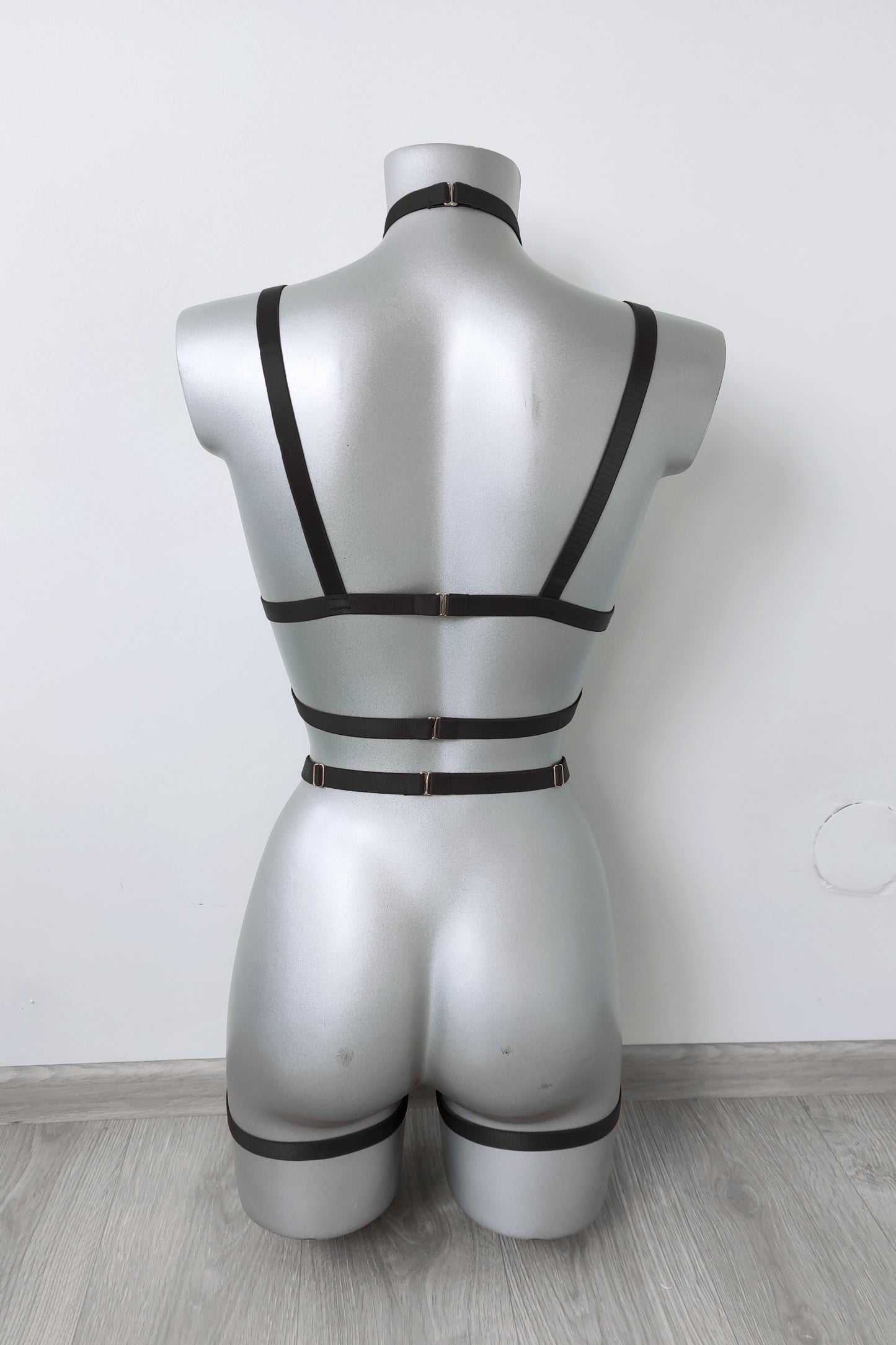 Zhiva - black rave outfit harness bra and belt